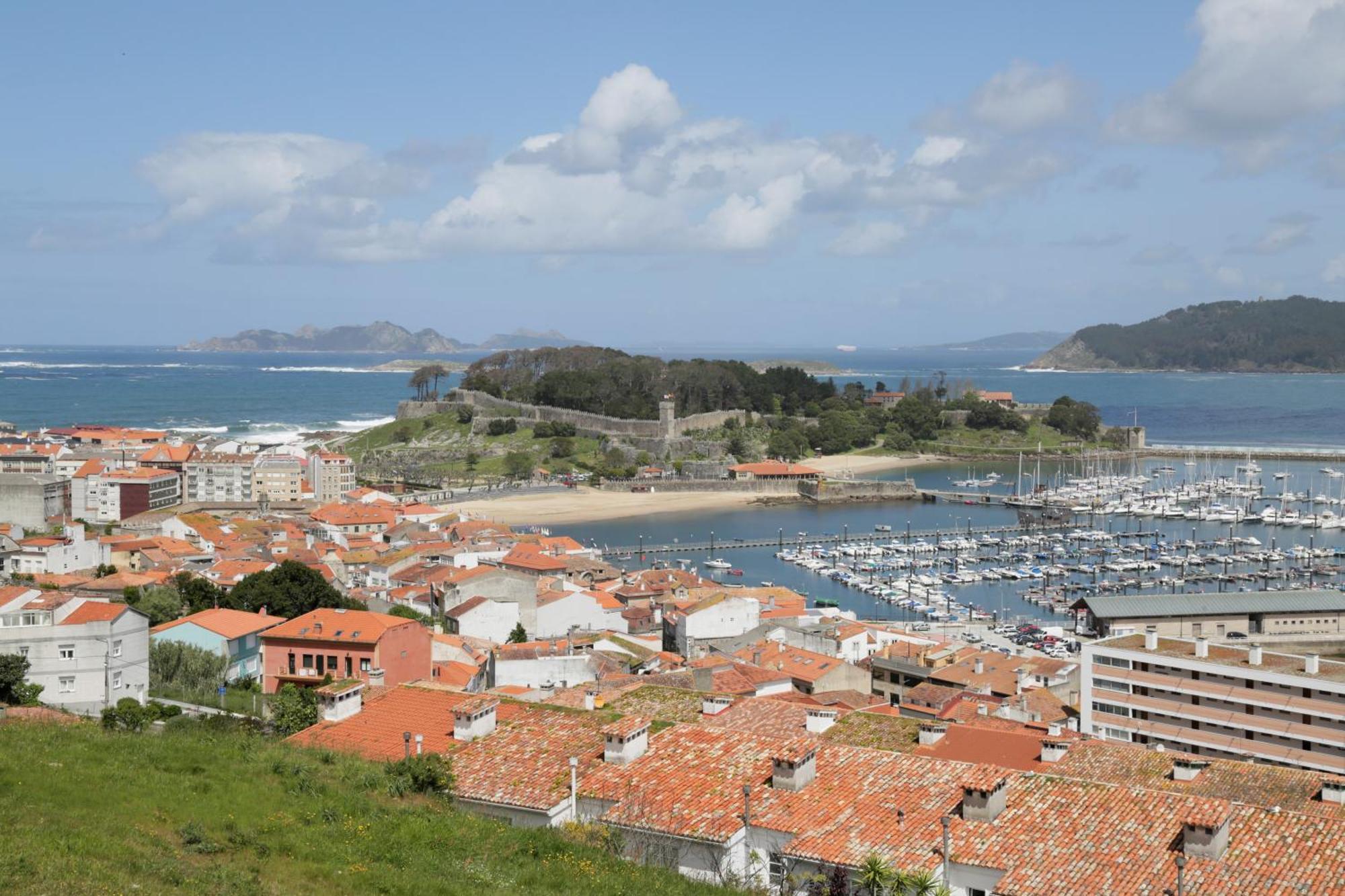 באיונה Inmejorables Vistas A Las Islas Cies מראה חיצוני תמונה